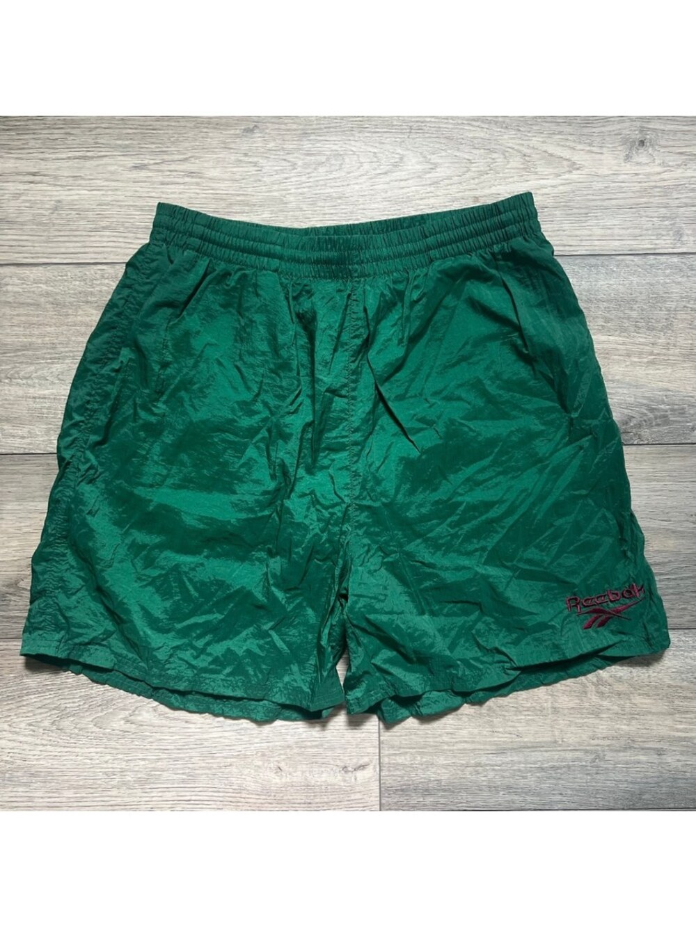 Vintage Reebok Men's L Nylon Shorts Green Athletic Mesh Lined Swim Trunks